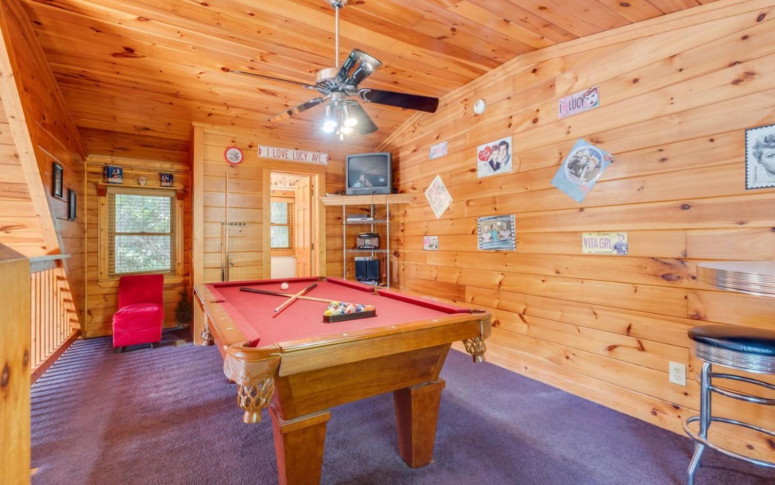 Hugs N Kisses Pool Table Hot Tub Pool Table Community Pool Close To Downtown Gatlinburg Exteriér fotografie